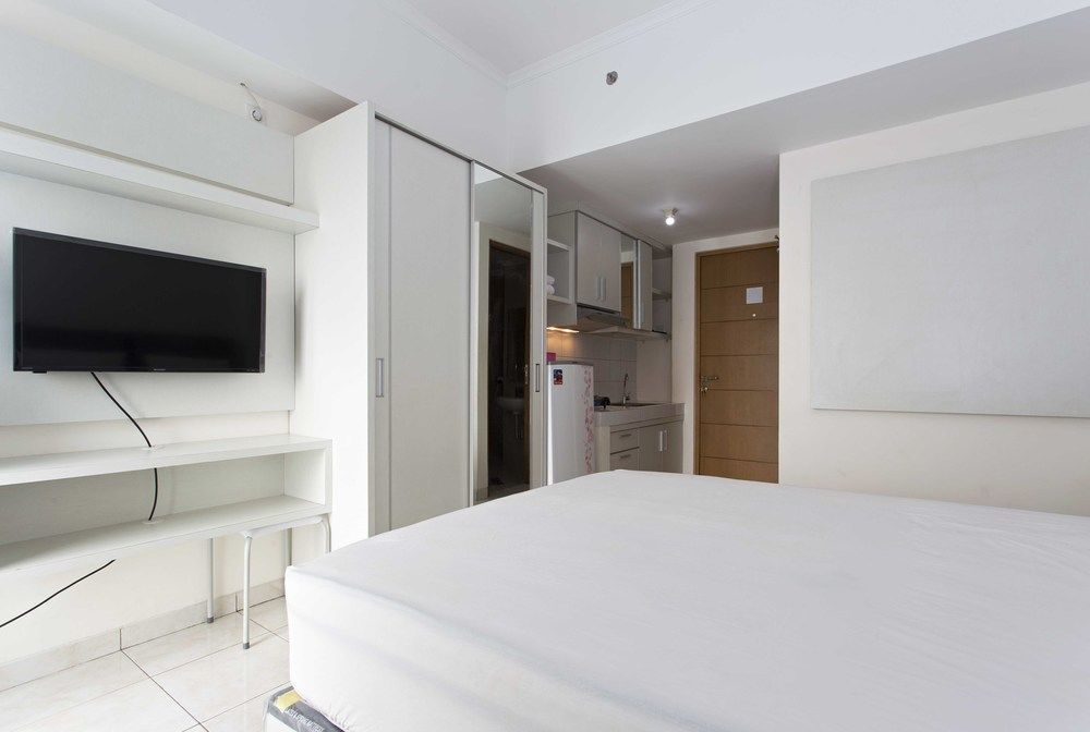 Reddoorz Apartment @ Margonda Residence Depok Εξωτερικό φωτογραφία