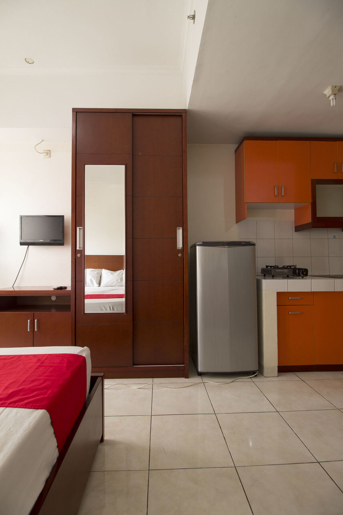 Reddoorz Apartment @ Margonda Residence Depok Εξωτερικό φωτογραφία